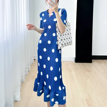 Miyake Skladaný Klasické jednofarebné Polka Dot Prehrabať Party Šaty pre Ženy 2023 Lete Office Dámske Elegantné Slim Večerné Šaty